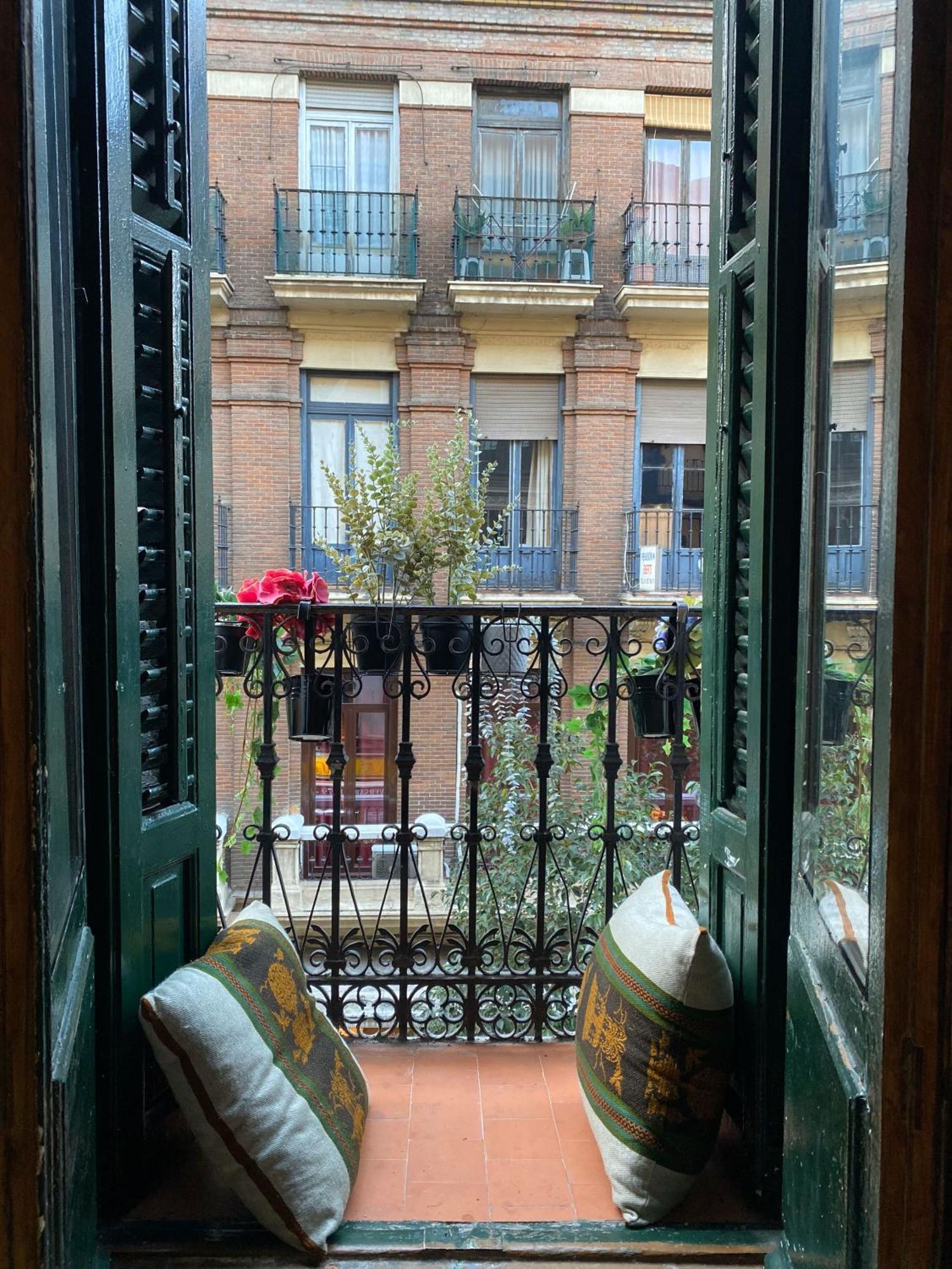 Hortaleza 4, Preciso Estudio En Chueca Junto A La Gran Via De Madryt Zewnętrze zdjęcie